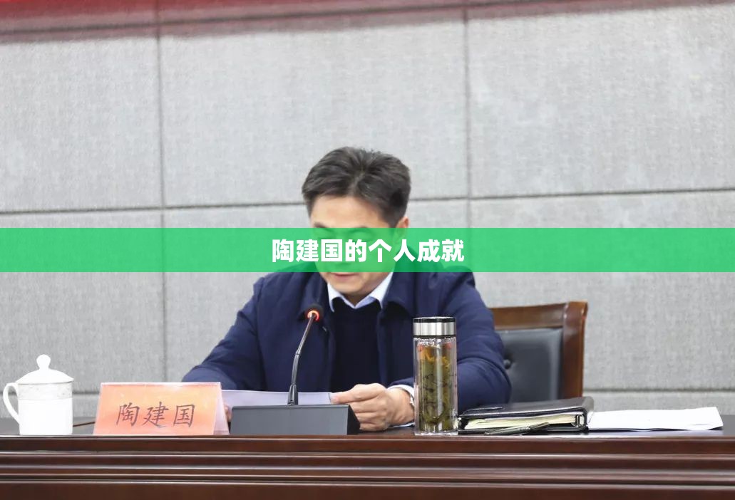 左边睾丸倾斜,右边睾丸像是立着是怎么回事-